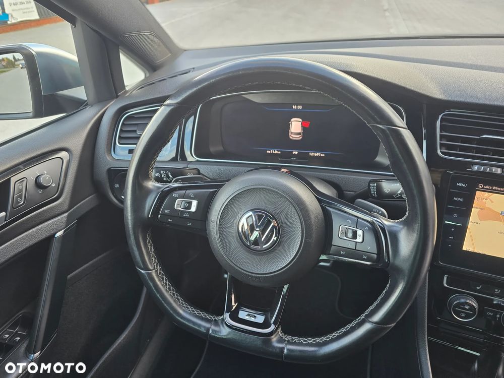 Volkswagen Golf R 4Motion (BlueMotion Technology) DSG - 31