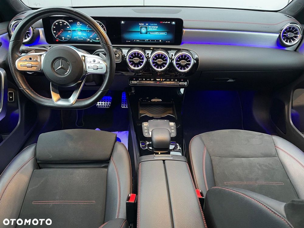 Mercedes-Benz CLA - 9