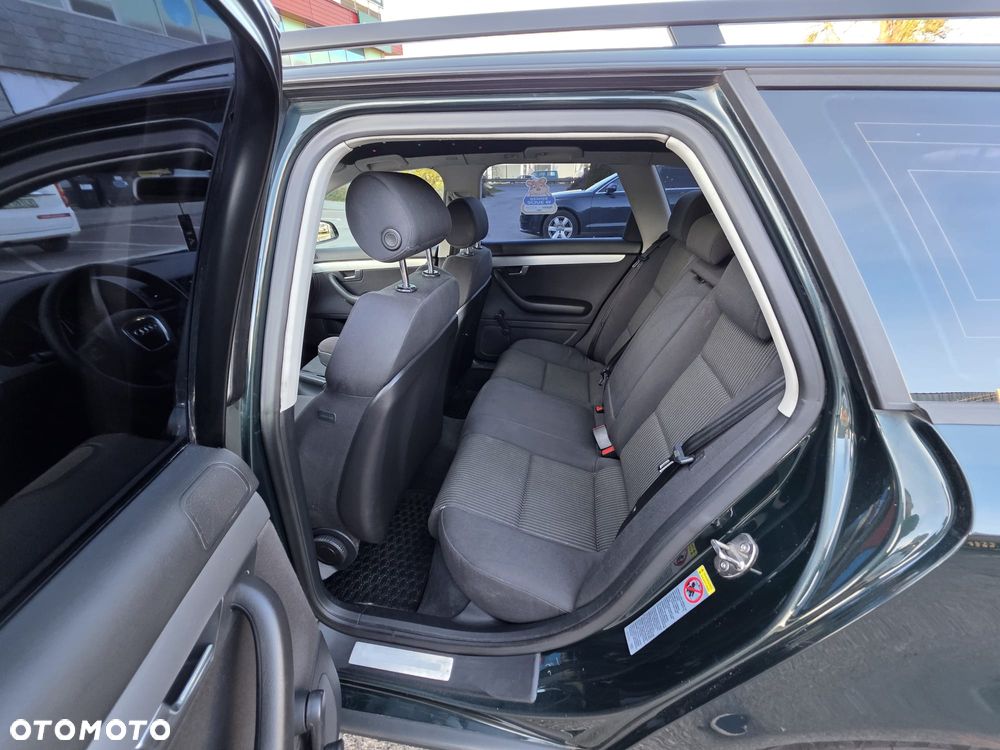 Audi A4 Avant - 7