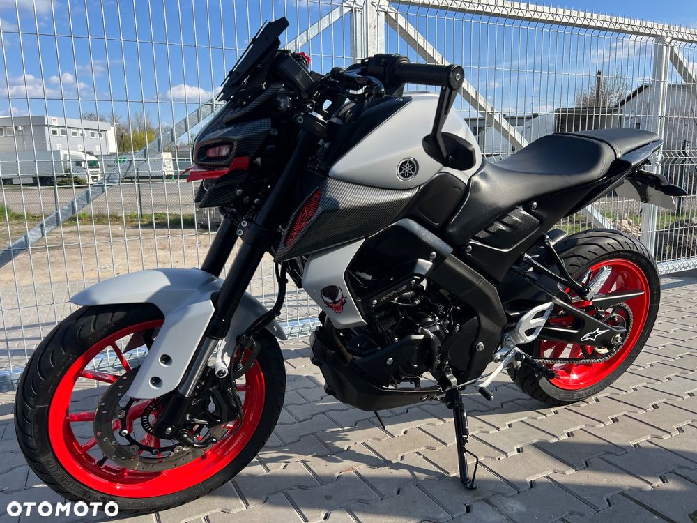Yamaha MT - 1