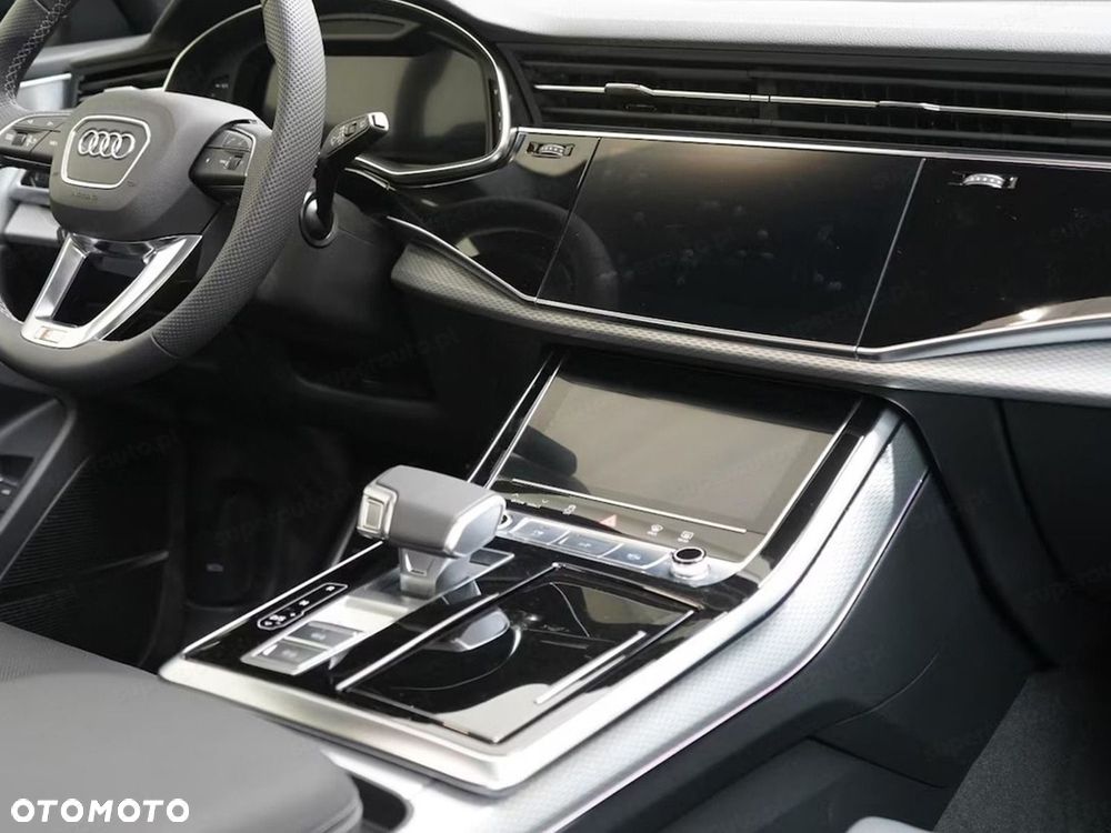 Audi Q8 TFSI e PHEV 360 kW Quattro Tiptronic - 10