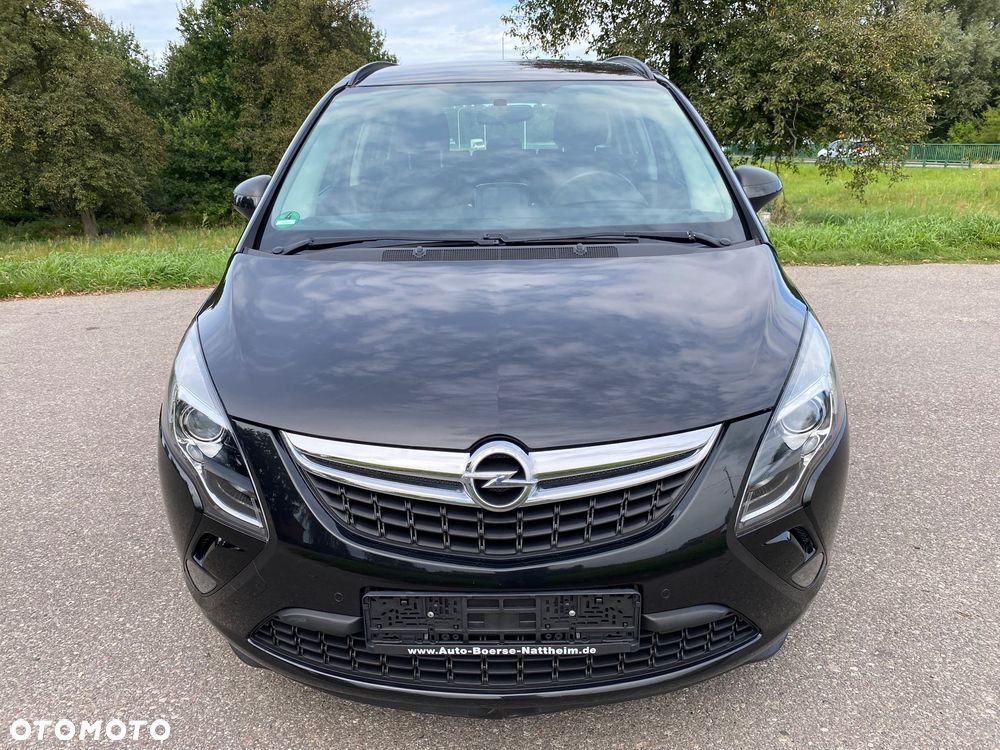 Opel Zafira - 2