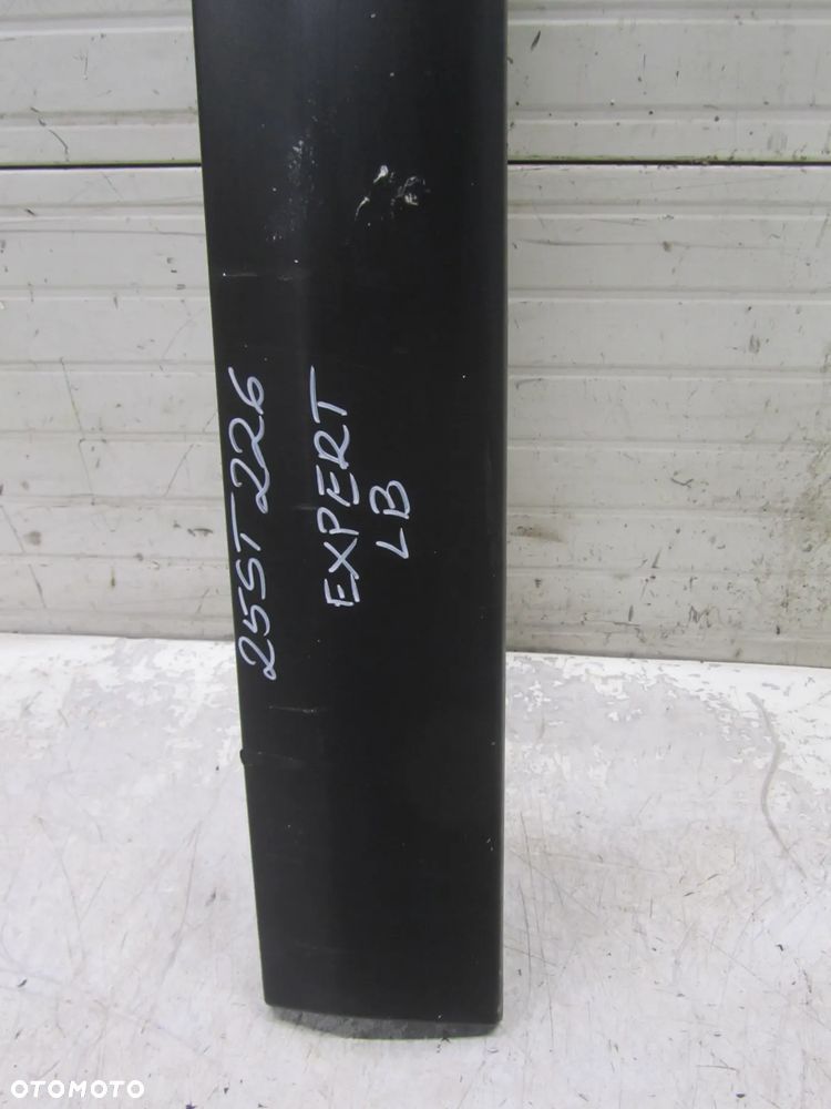 Citroen Jumpy-Expert-Scudo listwa lewy bok x3 - 2