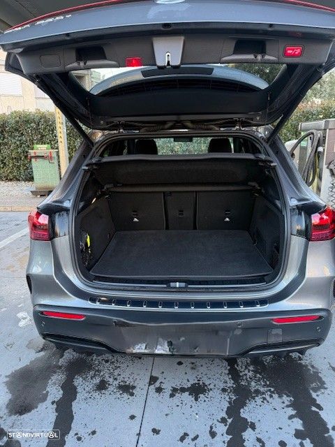 Mercedes-Benz EQA 250 AMG Line - 4