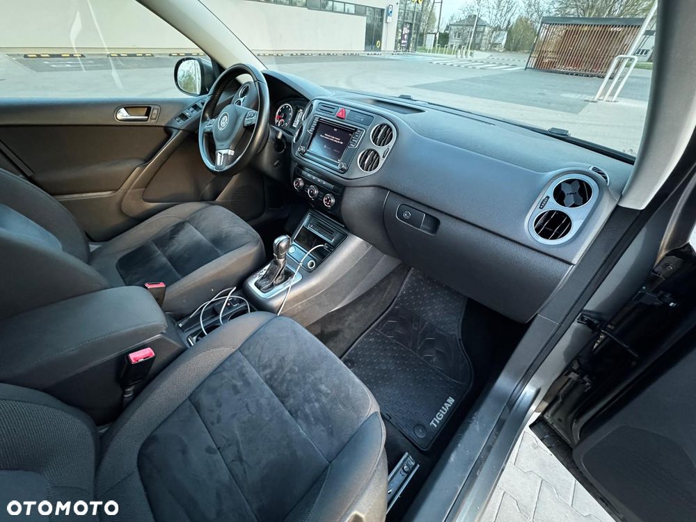 Volkswagen Tiguan - 13