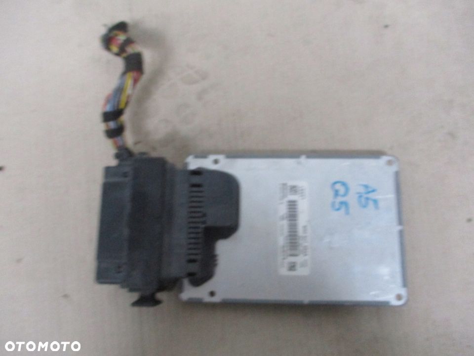 STEROWNIK AMORTYZATORÓW AUDI A4 A5 Q5 8R0907364A 2012 - 2