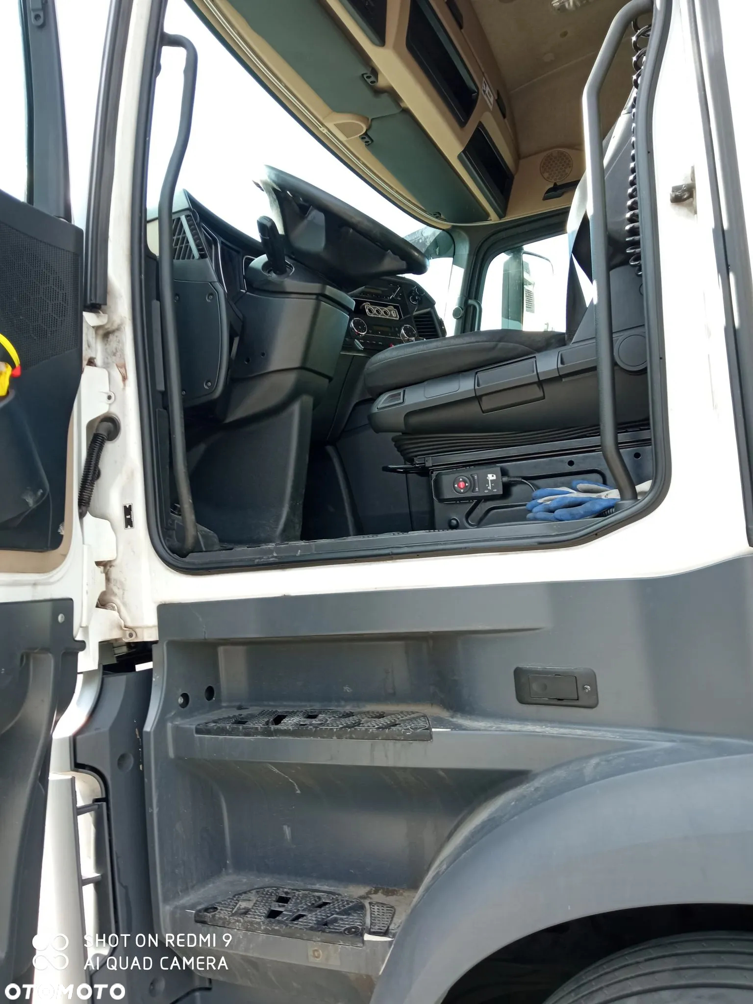 Mercedes-Benz ACTROS - 7