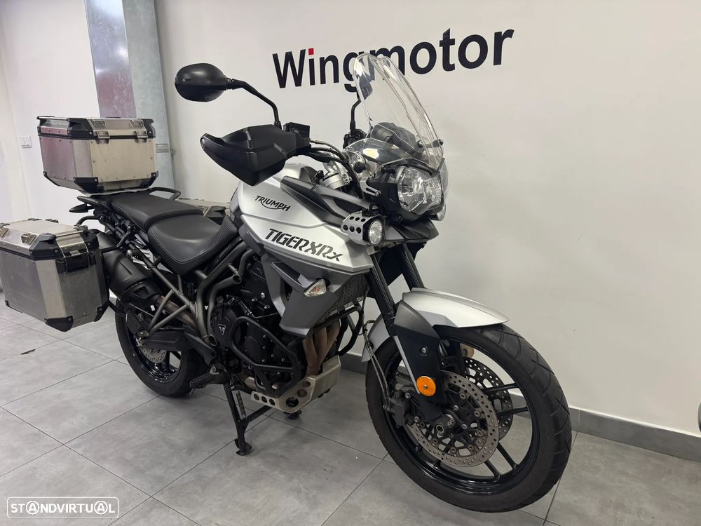 Triumph Tiger 800 XRx - 3