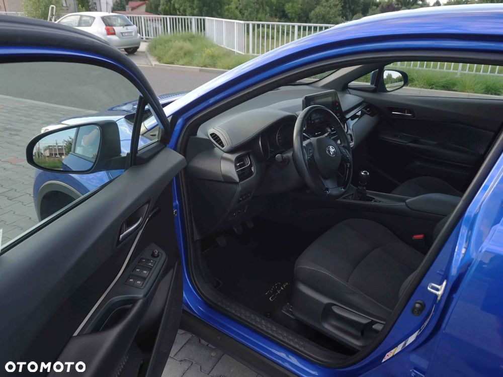 Toyota C-HR 1.2 T GPF Premium - 25