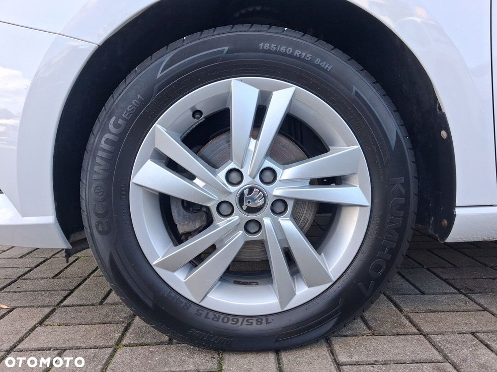 Skoda Fabia 1.0 TSI Ambition - 32