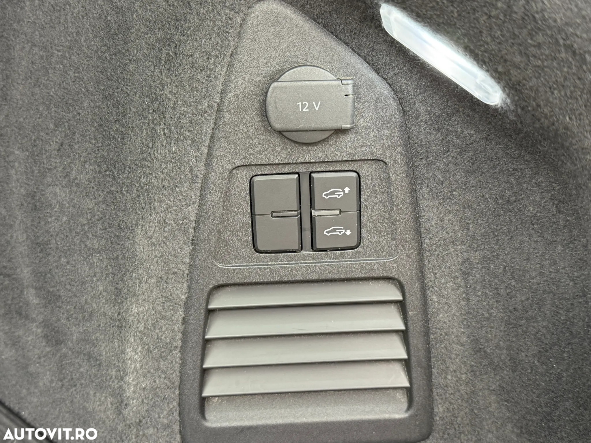 Volkswagen Touareg V6 TDI Elegance - 21