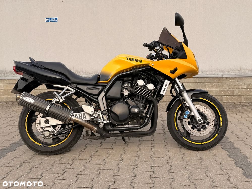 Yamaha FZ6 - 3