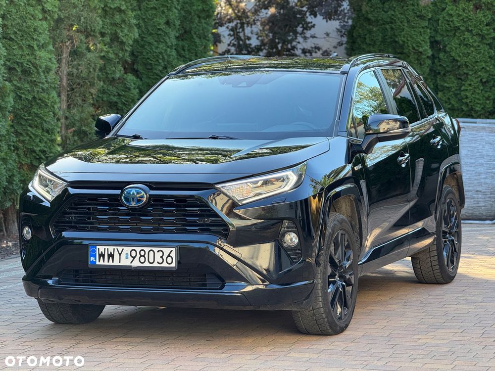 Toyota RAV4 - 1