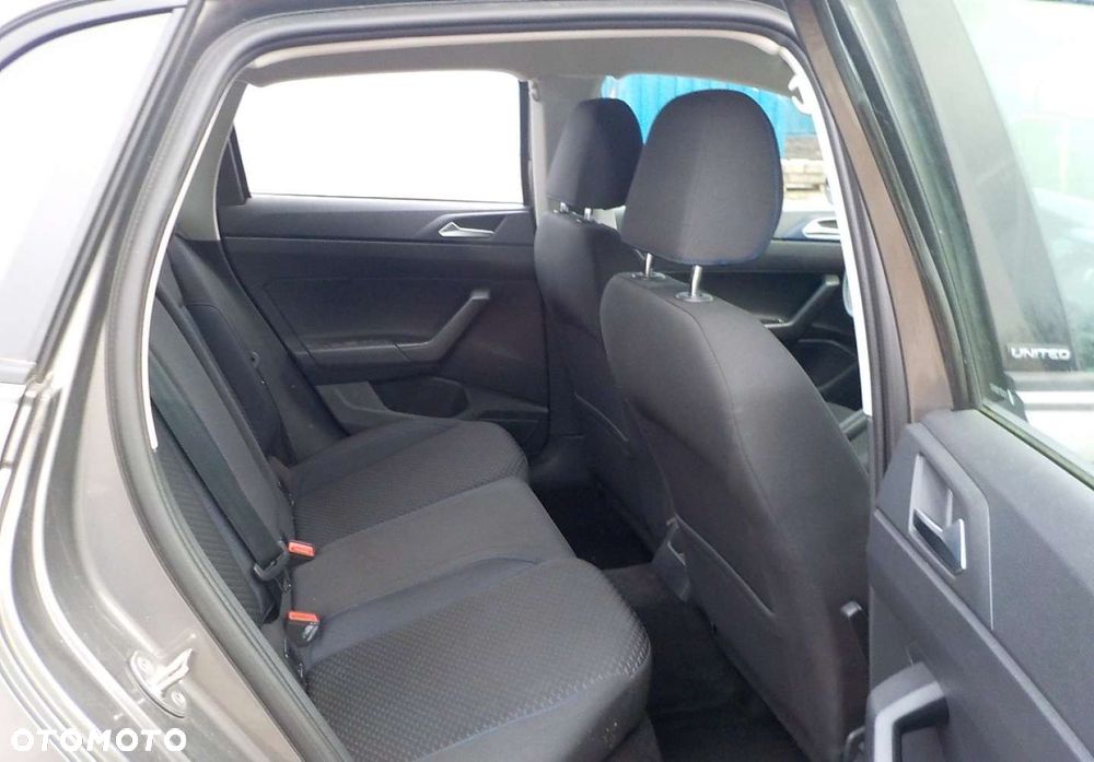 Volkswagen Polo - 21