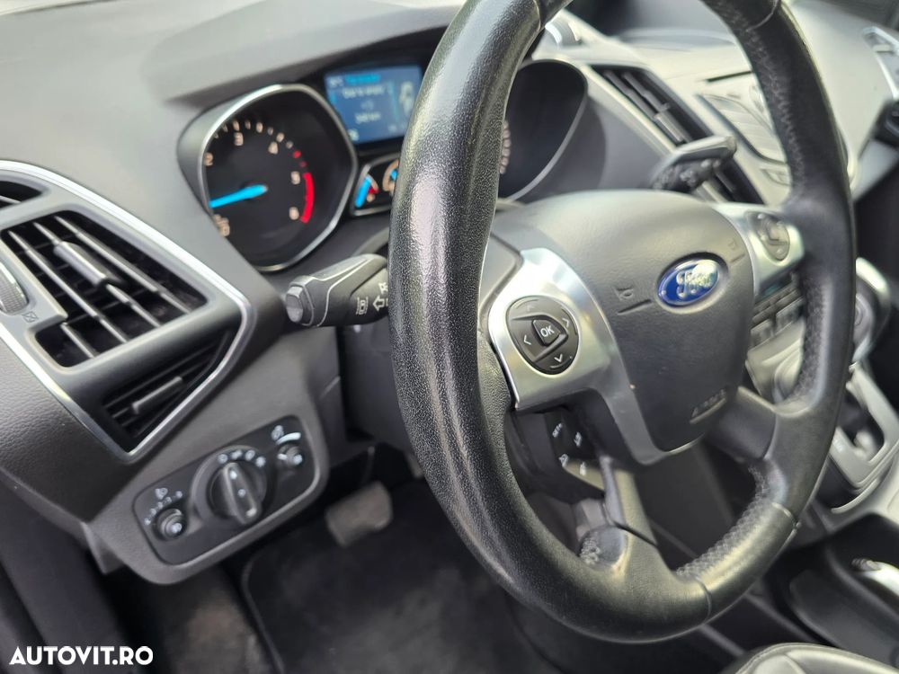 Ford Kuga 2.0 TDCi 4x4 Aut. Titanium - 13