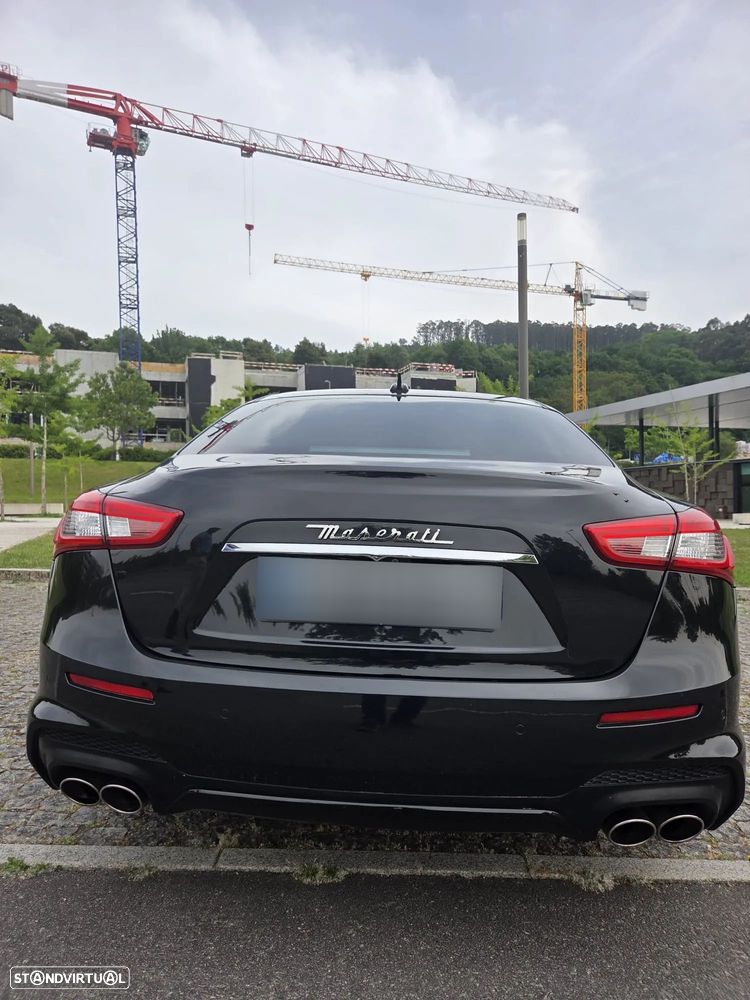 Maserati Ghibli 3.0 V6 - 6