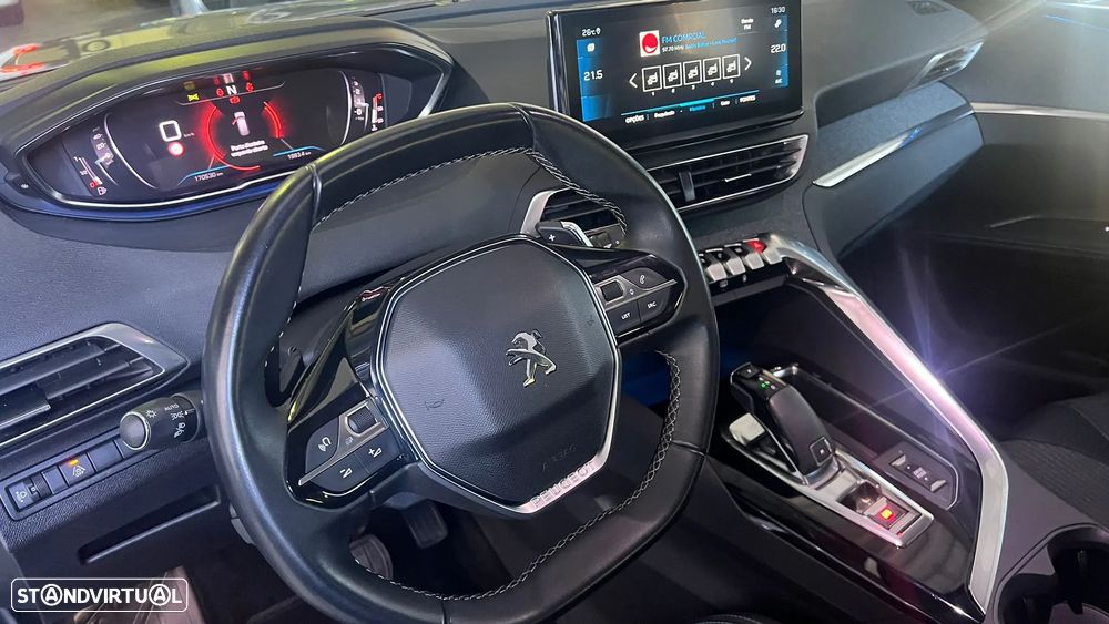 Peugeot 5008 1.5 BlueHDi Allure Pack EAT8 - 6