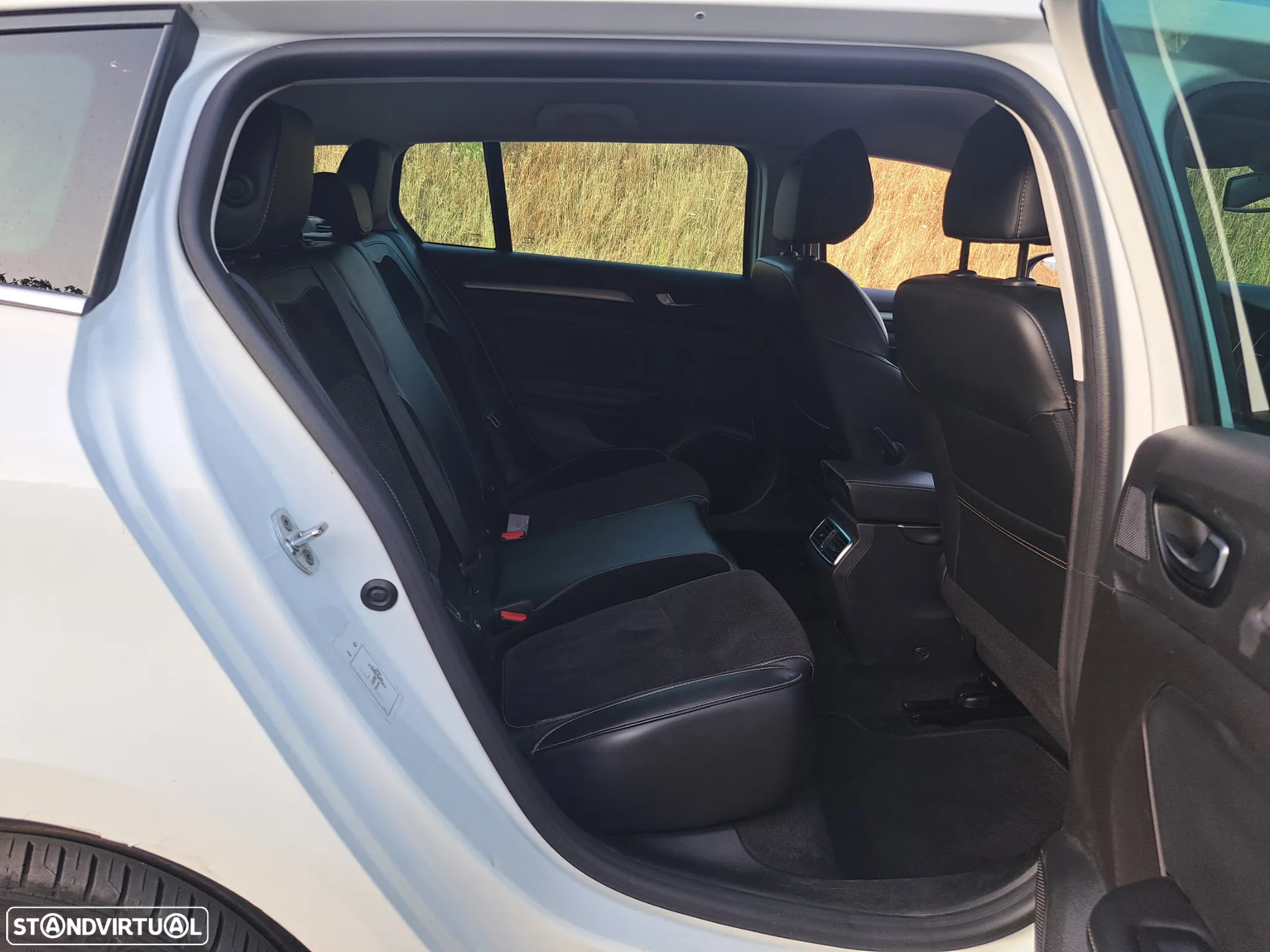 Renault Mégane Sport Tourer 1.5 Blue dCi Intens - 26