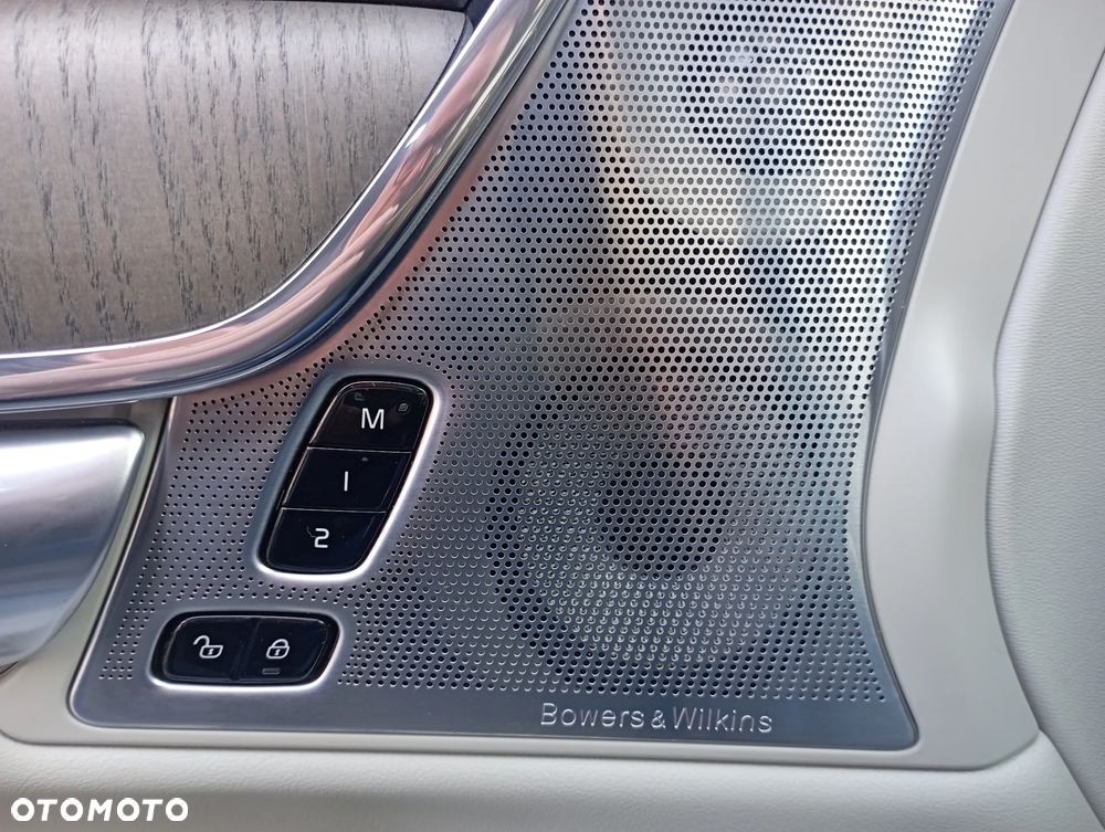 Volvo S90 B5 D AWD Momentum Pro - 34