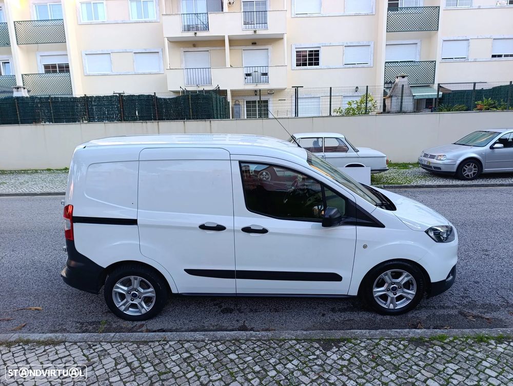 Ford Transit Courier - 6