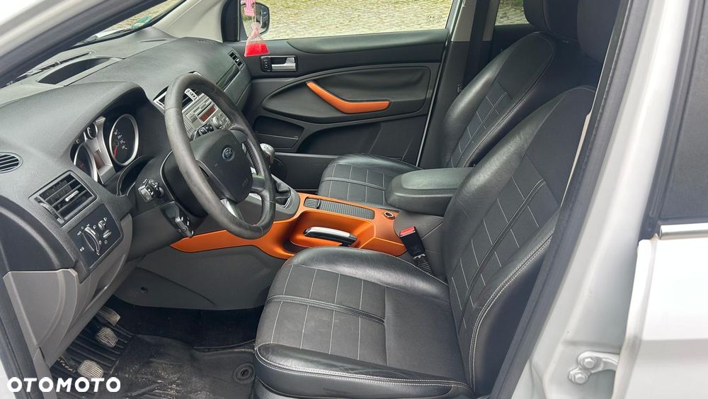 Ford Kuga 2.0 TDCi Trend - 13
