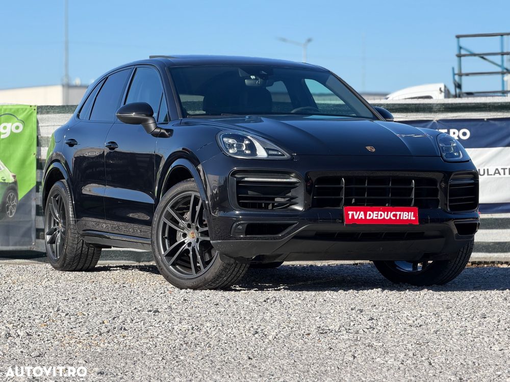 Porsche Cayenne - 2