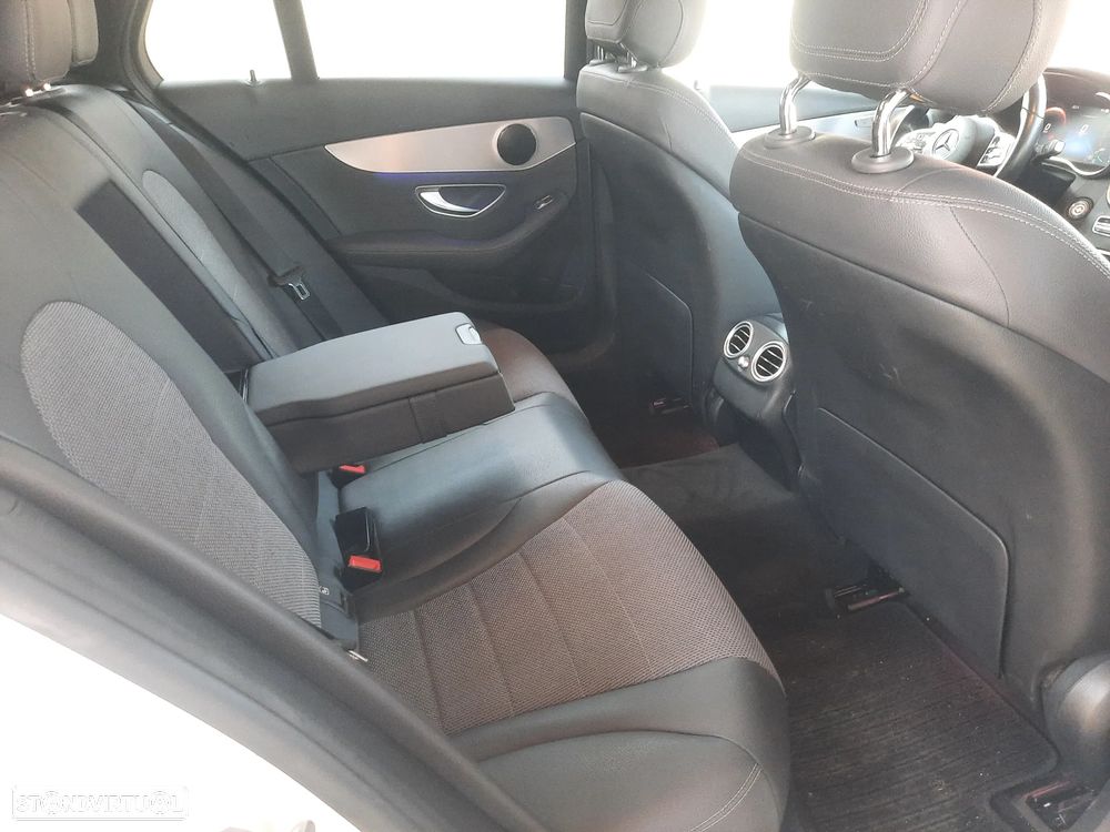 Mercedes-Benz C 300 de Edition - 44