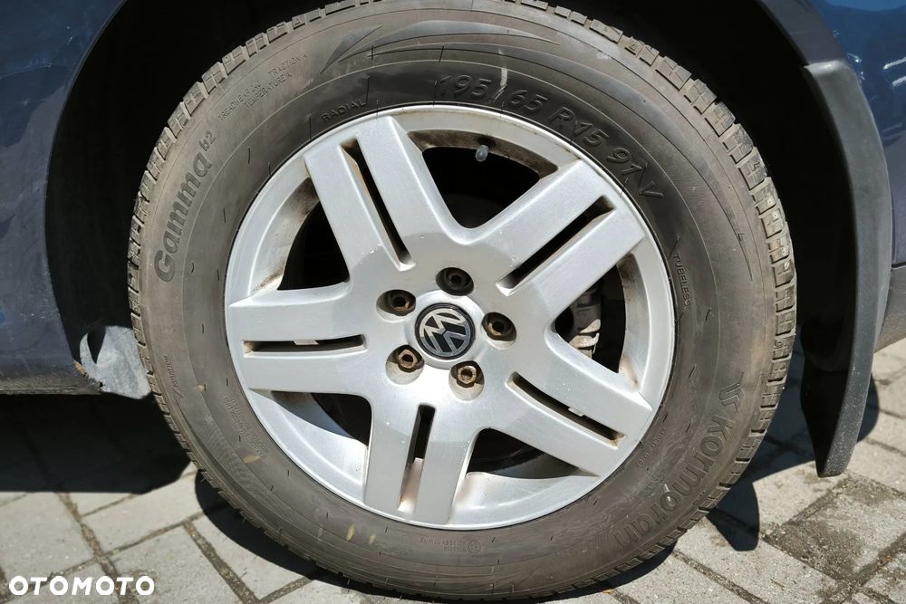 Volkswagen Golf - 12