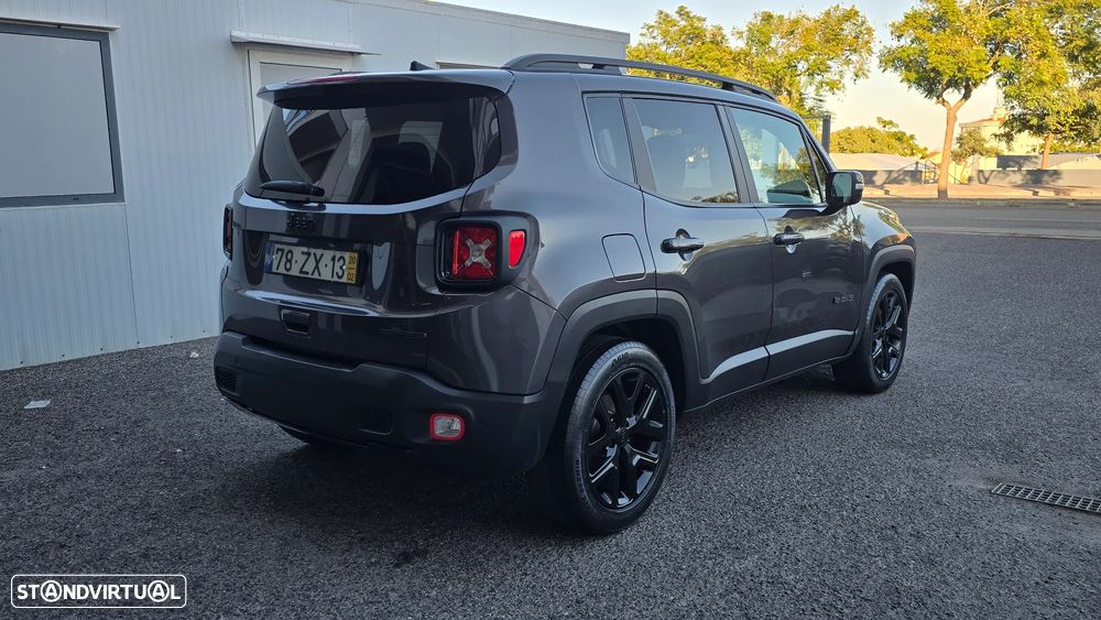 Jeep Renegade 1.3 T Night Eagle DCT - 3