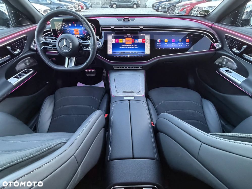 Mercedes-Benz Klasa E 220 d 4Matic 9G-TRONIC - 40