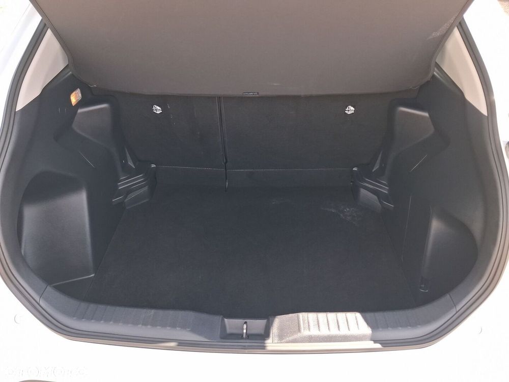 Toyota Yaris Cross Hybrid 1.5 Comfort - 12