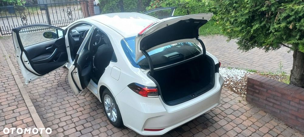 Toyota Corolla 1.8 Hybrid GPF Comfort - 36