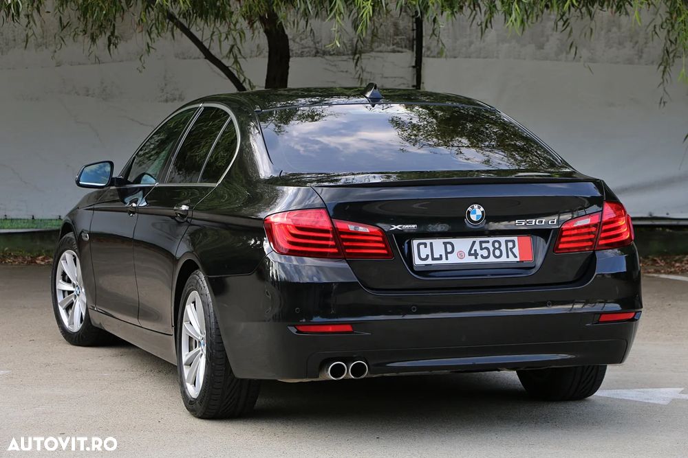 BMW Seria 5 530d xDrive - 5