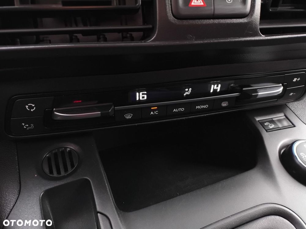 Peugeot Partner Van - 18