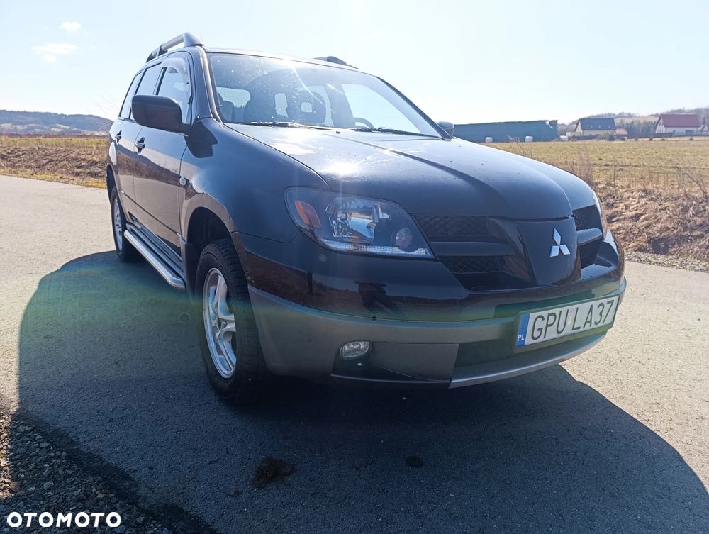 Mitsubishi Outlander 2.0 Comfort 4WD - 12