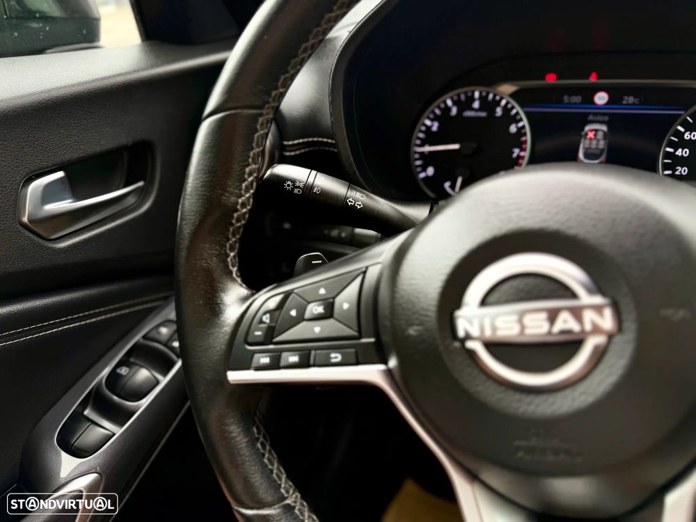 Nissan Juke 1.0 DIG-T N-Connecta DCT - 18