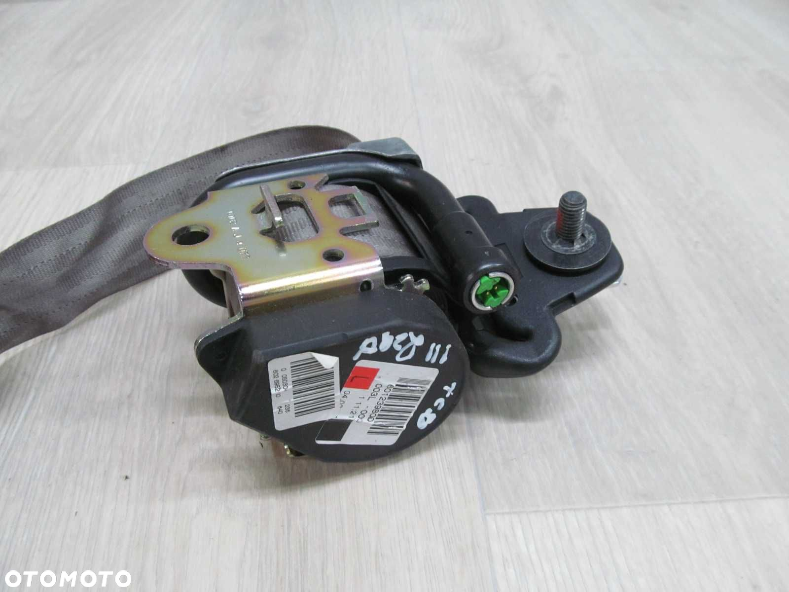 VOLVO XC90 PAS BEZPIECZENSTWA TYL LEWY 601239800 III RZAD 8686641 02-14 - 4