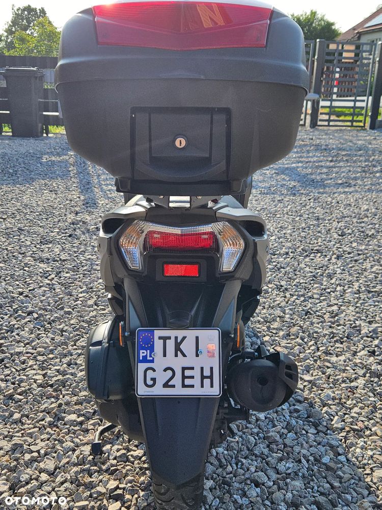 Yamaha Tricity - 7