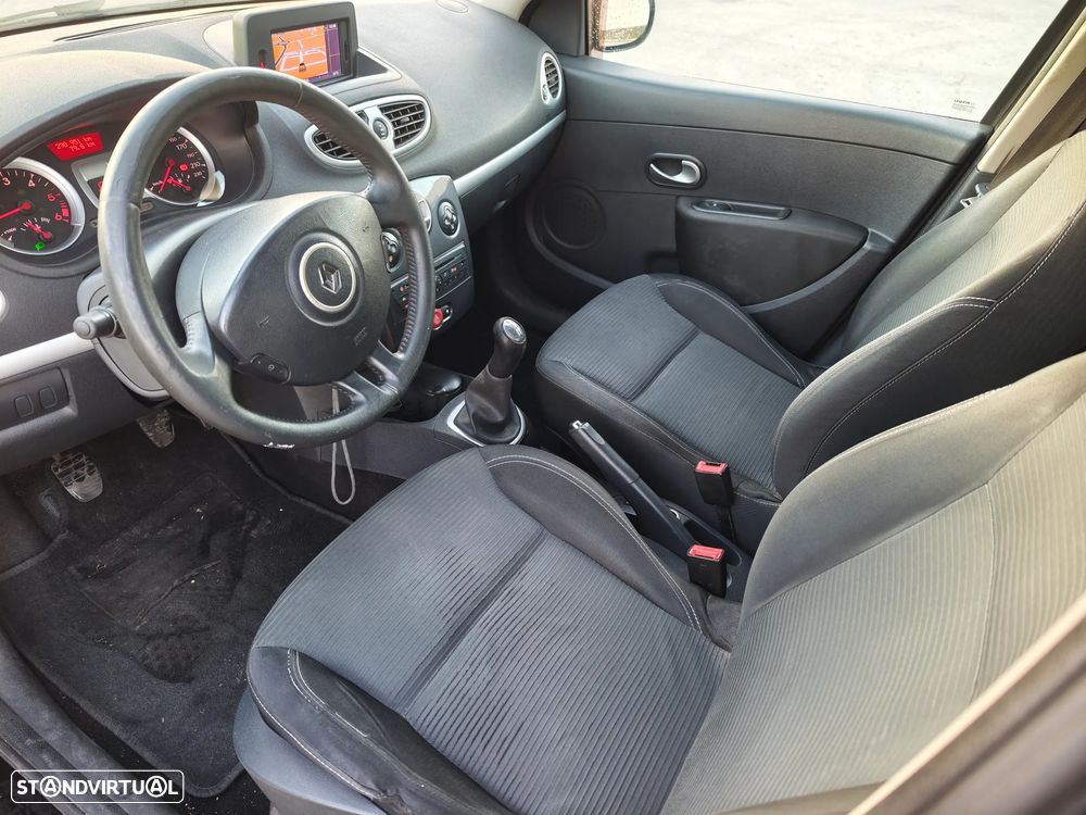 Renault Clio 1.5 dCi Dynamique 98g - 7