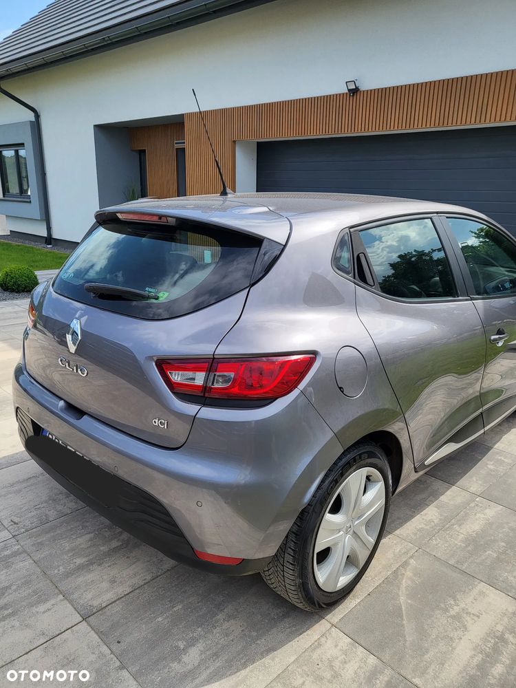 Renault Clio - 7