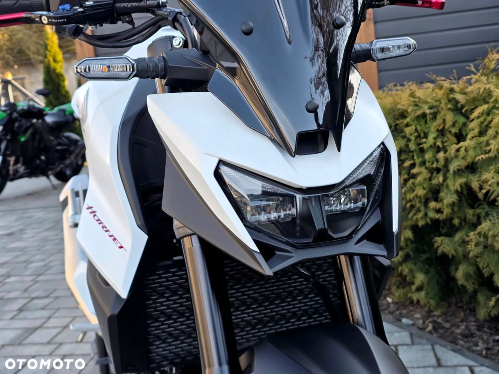 Honda Hornet - 16