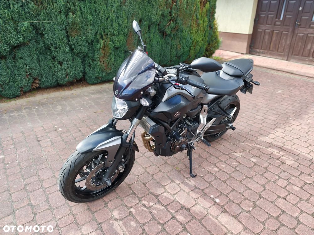 Yamaha MT - 4
