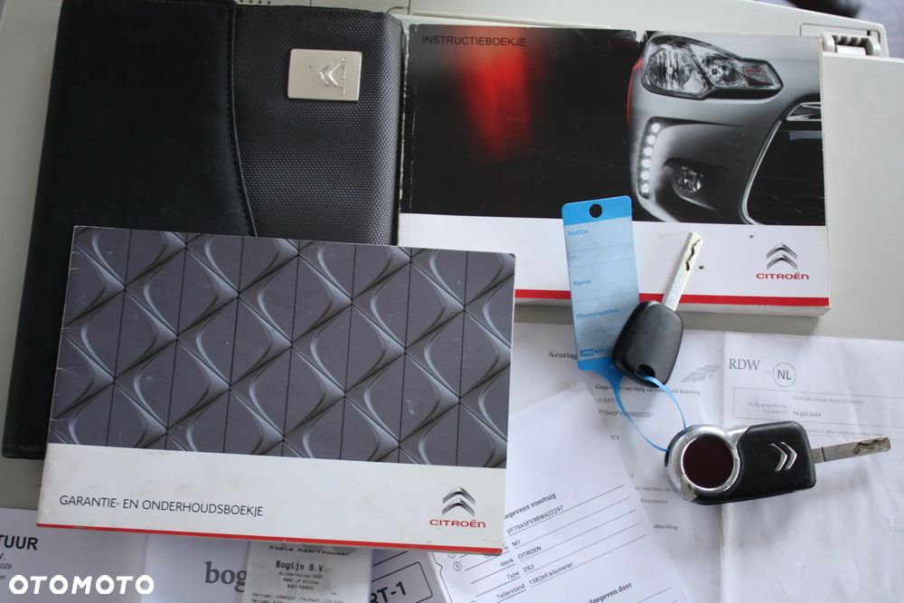 Citroën DS3 1.6 THP SportChic - 26