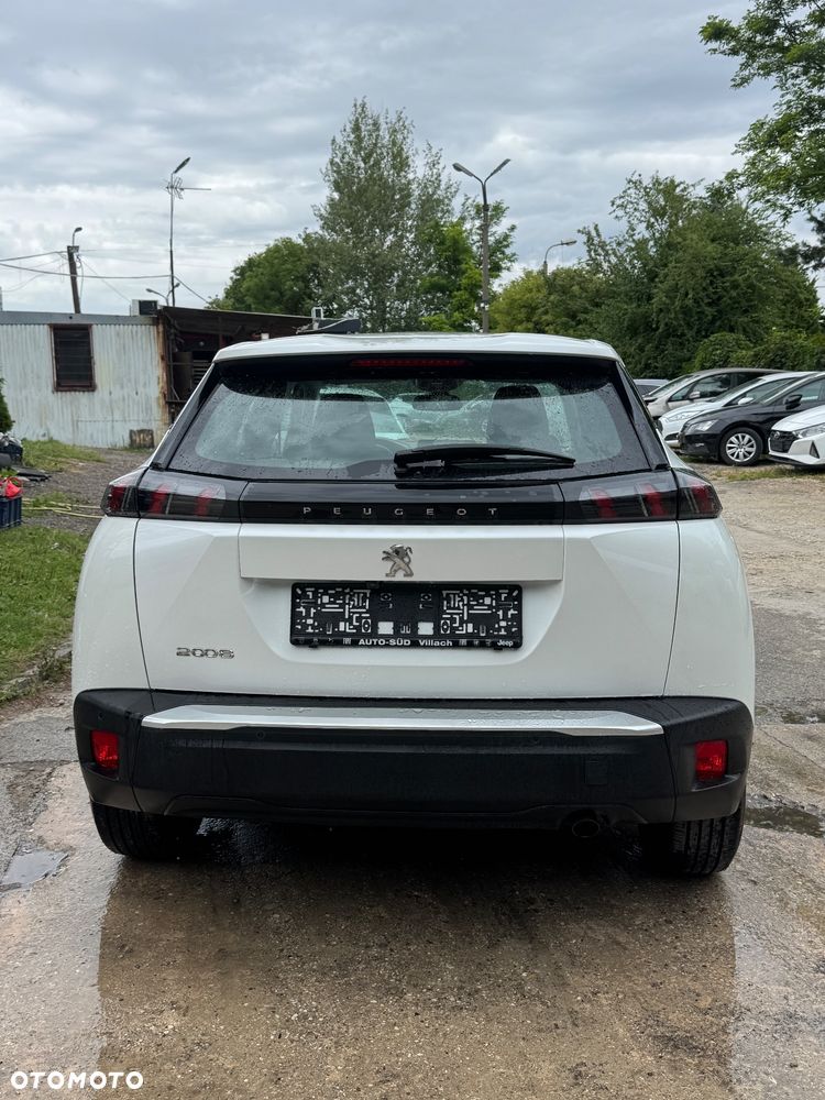 Peugeot 2008 1.2 PureTech Active Pack S&S - 24