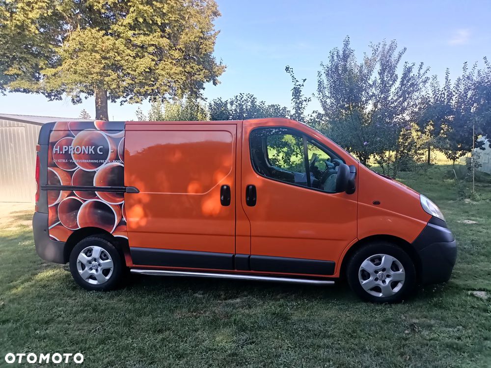 Opel Vivaro - 21