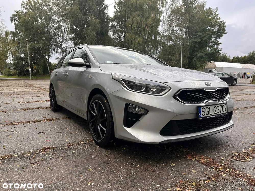 Kia Ceed 1.6 CRDi SCR M DCT - 4