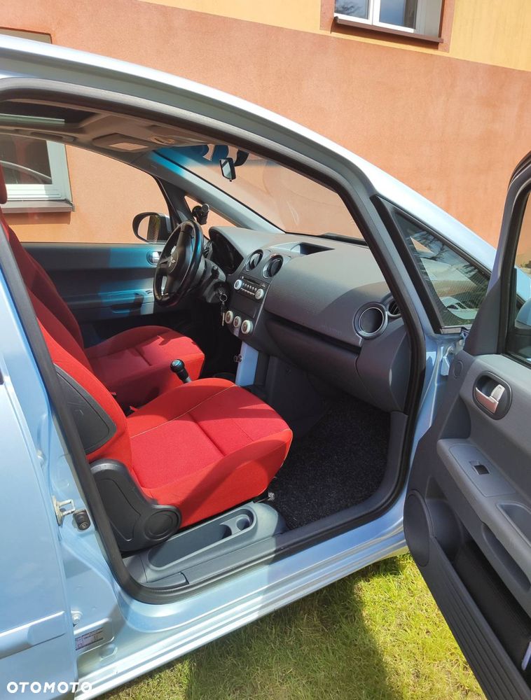 Mitsubishi Colt 1.5 Invite - 17