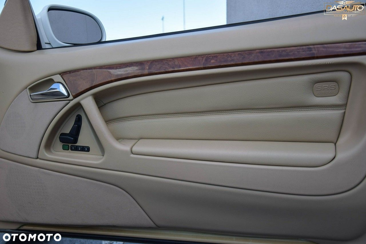 Mercedes-Benz SL - 30