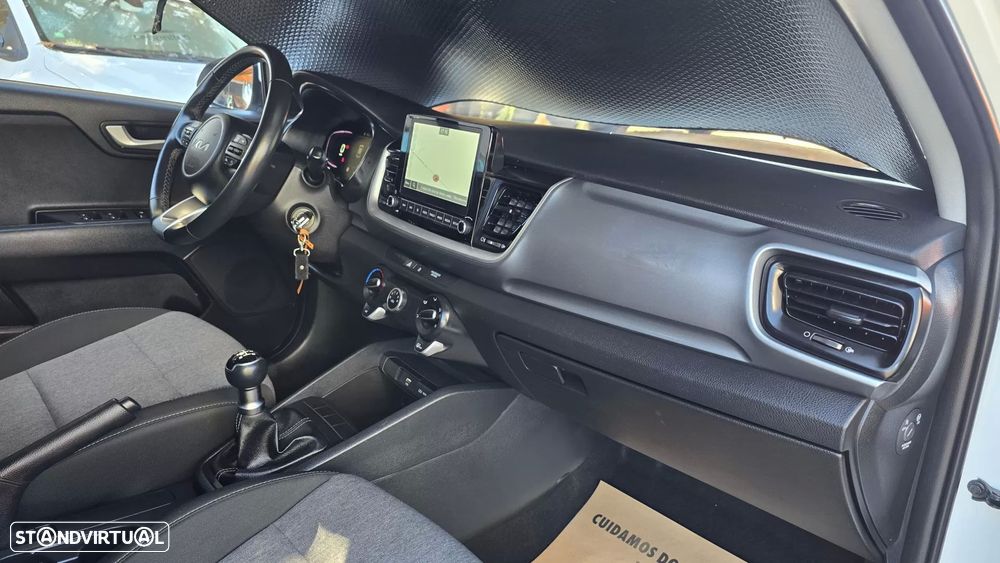 Kia Stonic 1.2 MPi Dynamic - 19