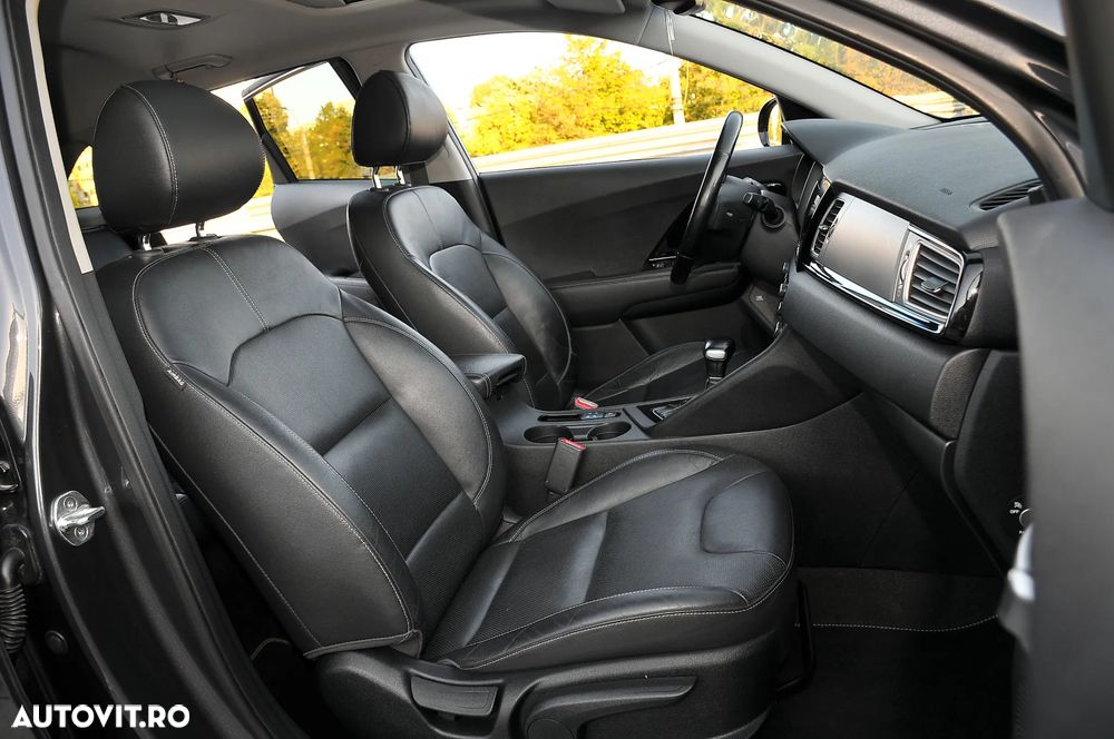 Kia Niro 1.6 GDI HEV 2WD OPF Aut. Spirit - 13